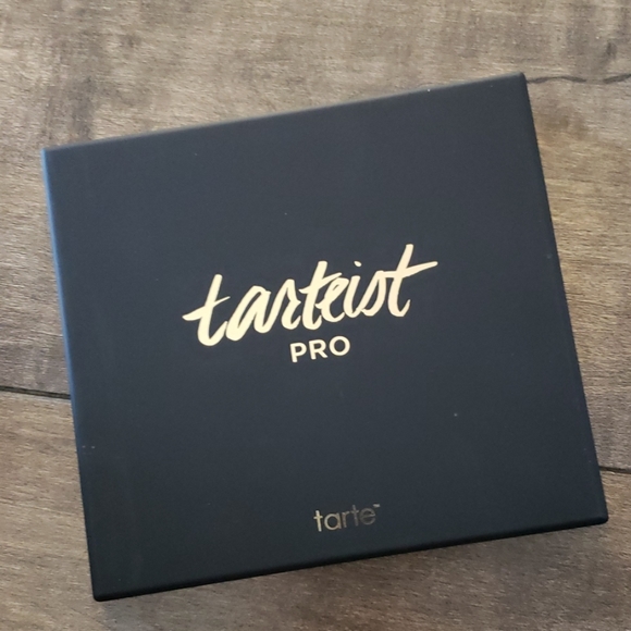 NWT Tarte Tarteist Pro - Picture 3 of 3